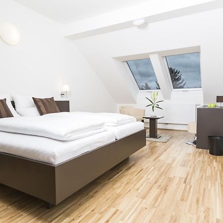 Gaestezimmer By Joechlinger Gerasdorf bei Wien Szoba fotó