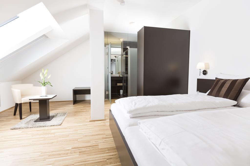 Gaestezimmer By Joechlinger Gerasdorf bei Wien Szoba fotó